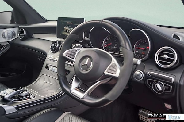 Used Mercedes-Benz GLC 2019 for sale - 75693259: Photo 2