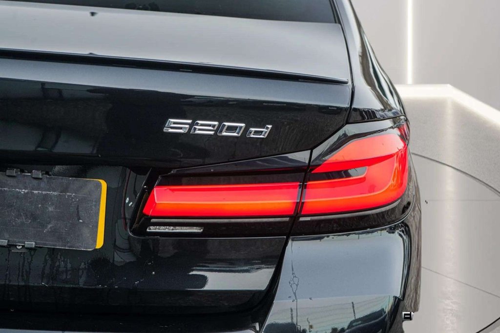 Used BMW 5 Series 2022 for sale - 77288229: Photo 9