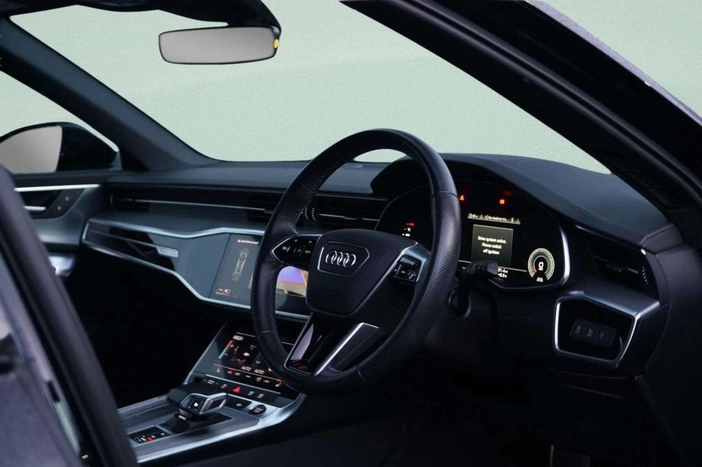 Used Audi A6 2022 for sale - 77748047: Photo 2