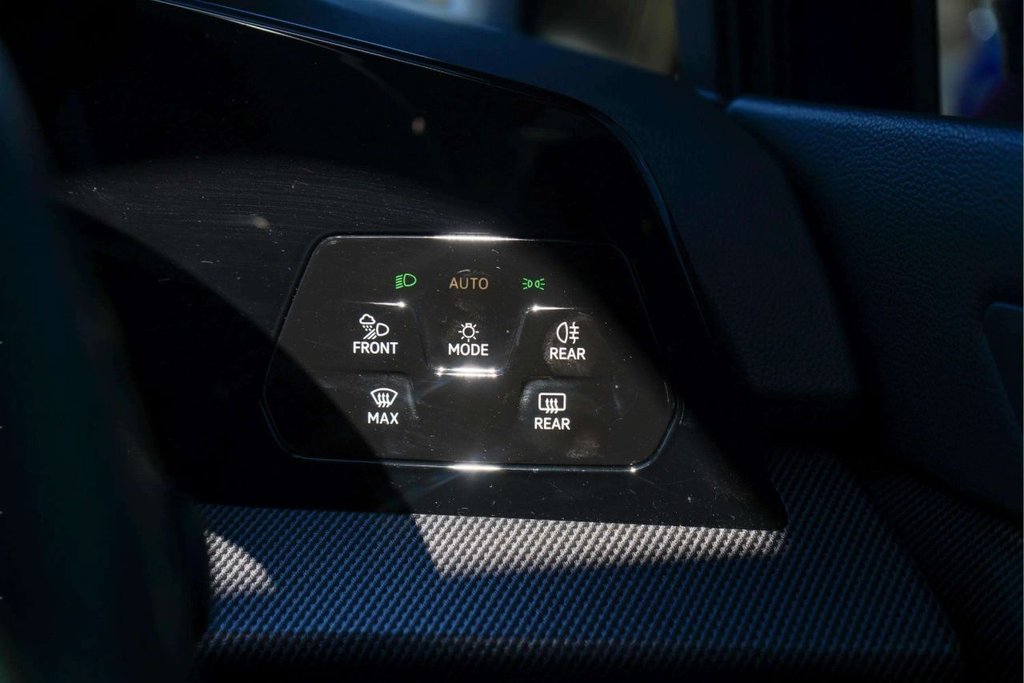 Used Volkswagen Golf 2025 for sale - 77919805: Photo 21