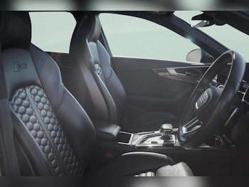 Used Audi RS4 Avant 2022 for sale - 79197043: Photo