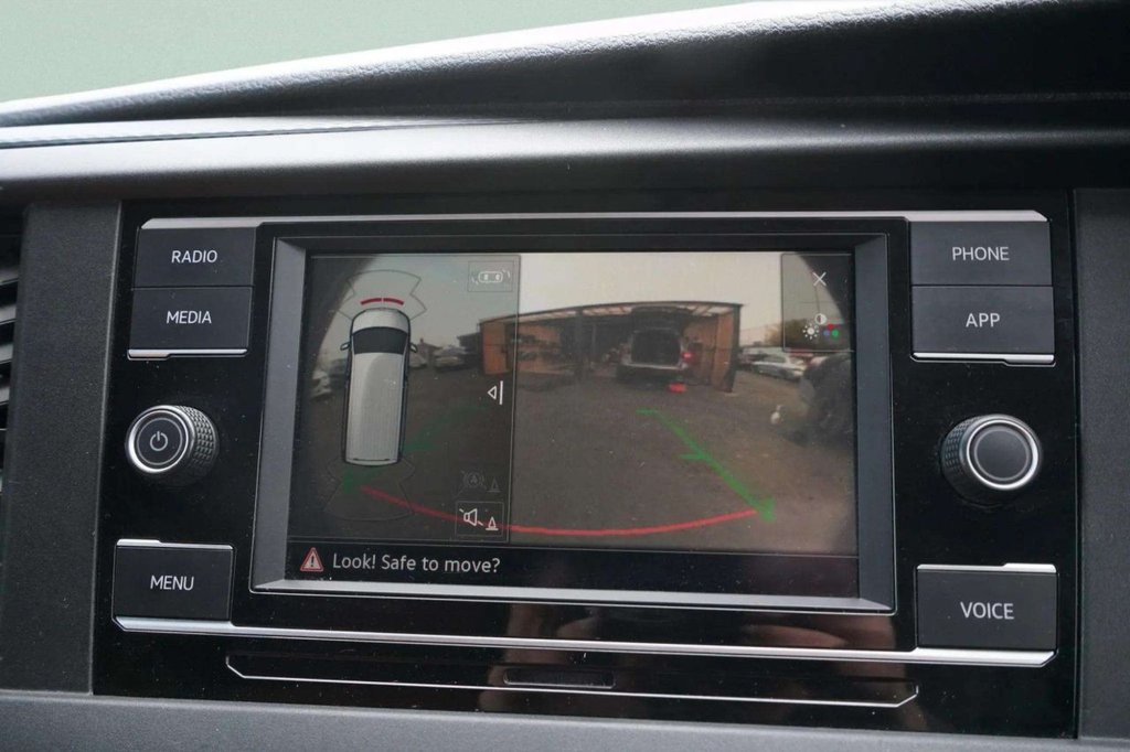 Used Volkswagen Transporter 2021 for sale - 76841406: Photo 23