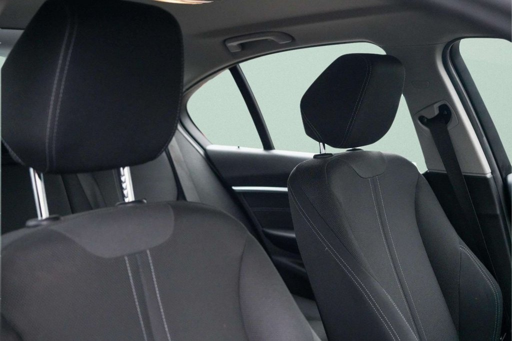 Used BMW 3 Series 2018 for sale - 77780041: Photo 31