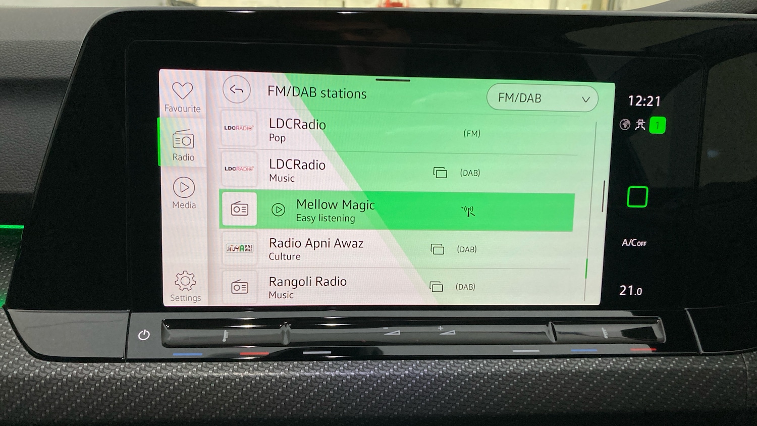 Used Volkswagen Golf 2022 for sale - 76405176: Photo 26