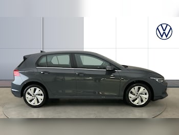 Used Volkswagen Golf 2025 for sale - 75962275: Photo