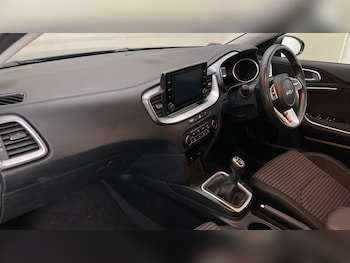 Used Kia XCeed 2021 for sale - 76480195: Photo