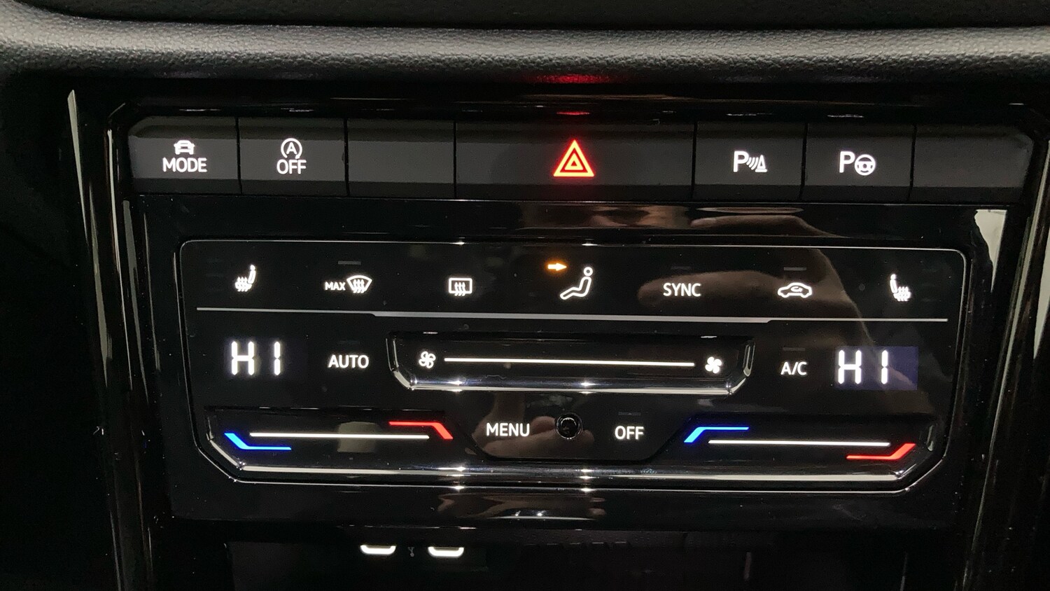 Used Volkswagen T-Roc 2025 for sale - 77431590: Photo 13