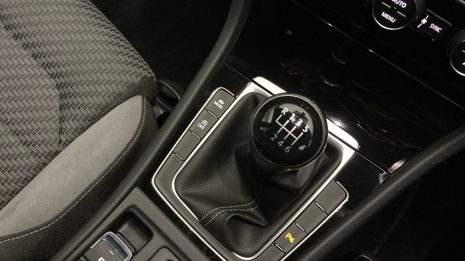 Used Volkswagen Golf 2020 for sale - 77516306: Photo 14