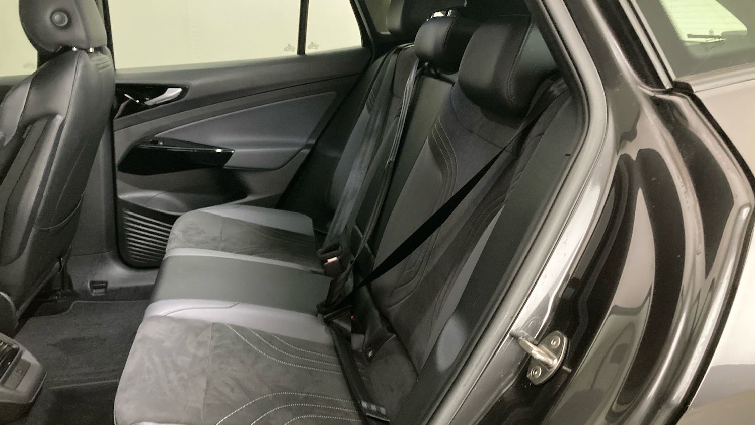 Used Volkswagen ID.4 2022 for sale - 76603255: Photo 16