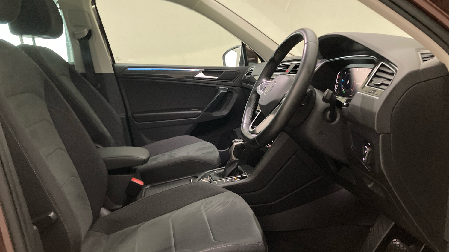 Used Volkswagen Tiguan 2021 for sale - 76430724: Photo 15