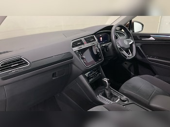 Used Volkswagen Tiguan 2021 for sale - 76430724: Photo