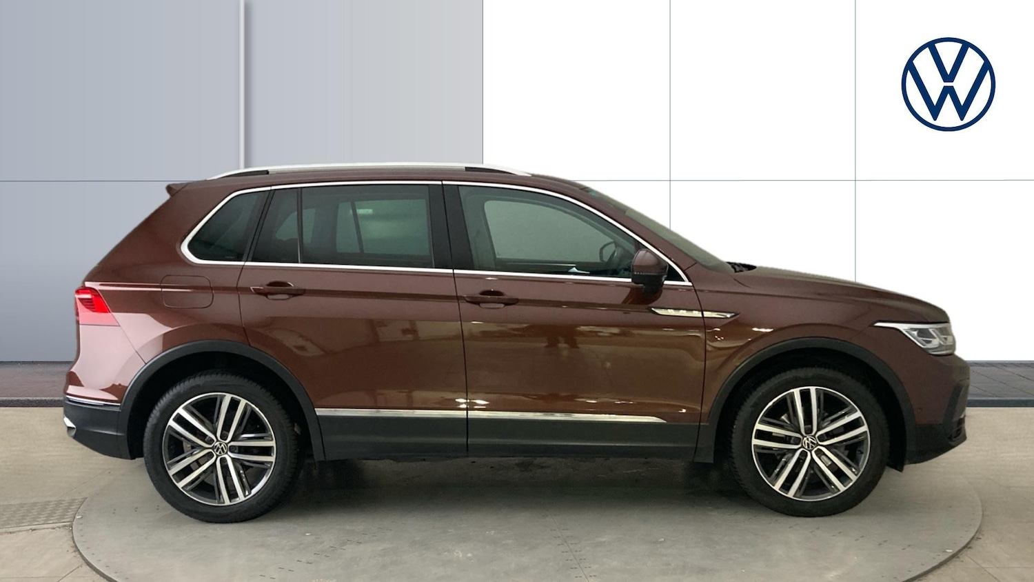 Used Volkswagen Tiguan 2021 for sale - 76430724: Photo 4