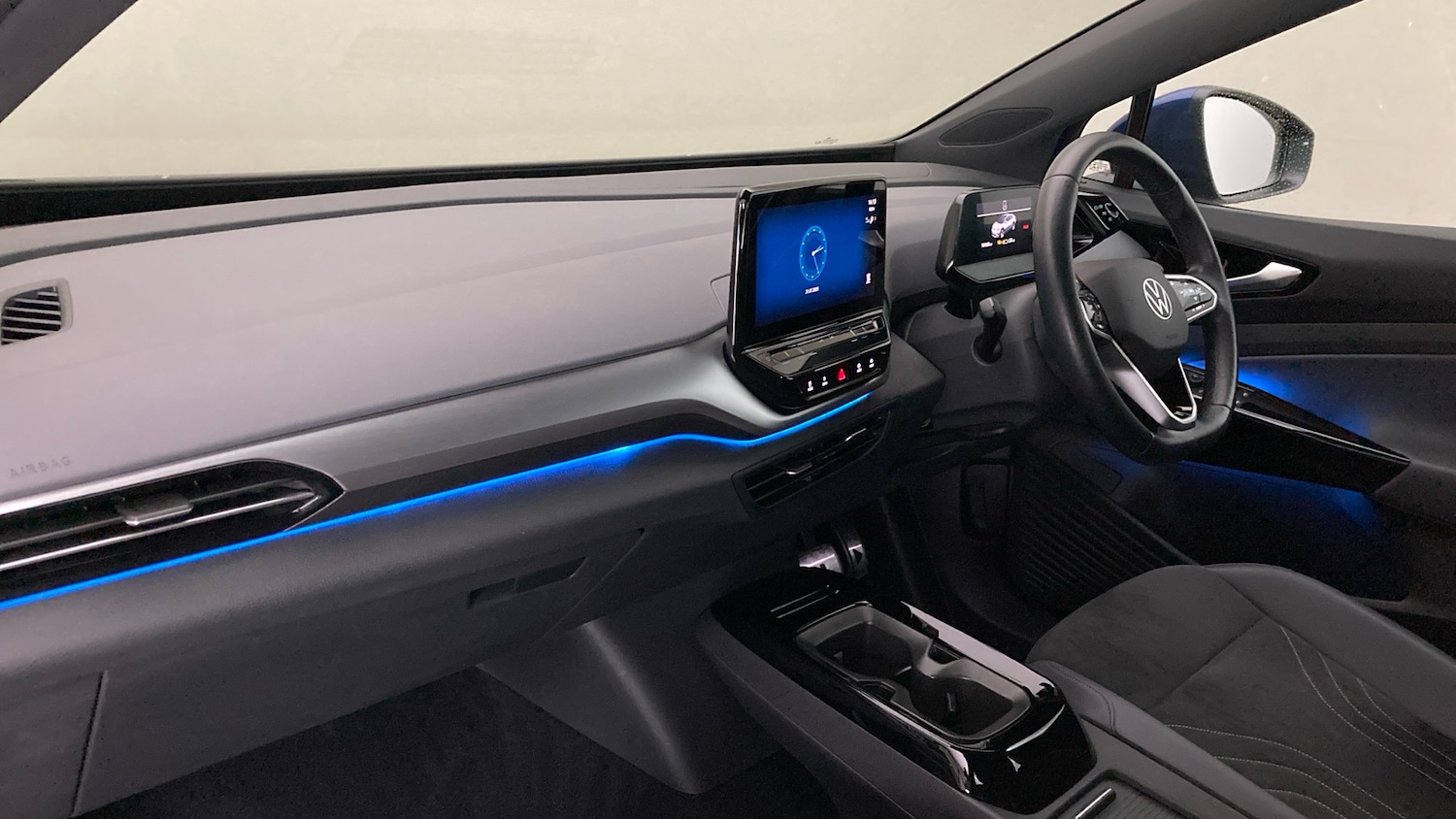 Used Volkswagen ID.4 2022 for sale - 76508017: Photo 2