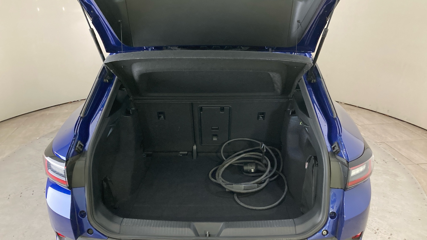 Used Volkswagen ID.4 2022 for sale - 76508017: Photo 20