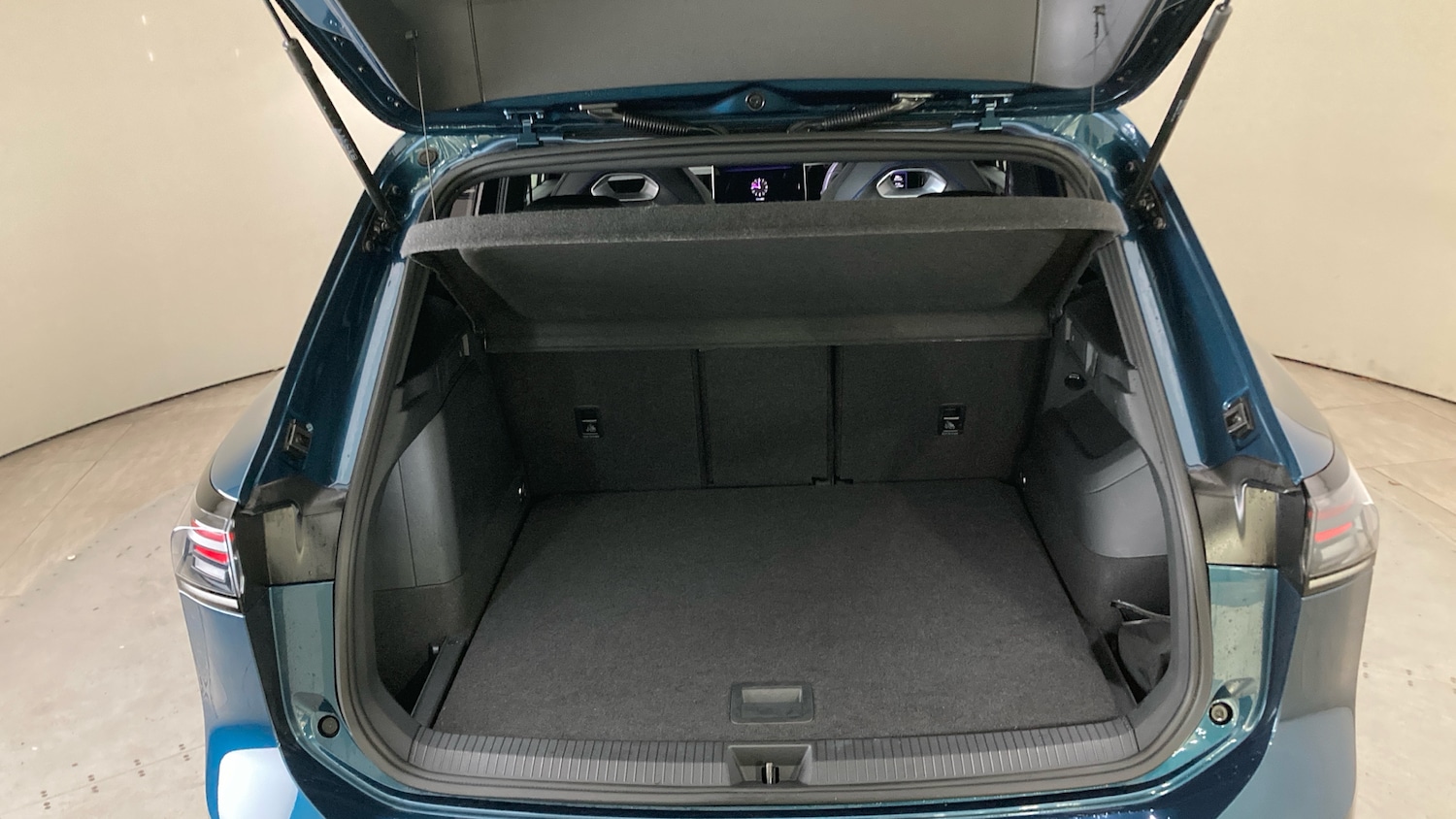 Used Volkswagen Tiguan 2024 for sale - 77326752: Photo 20