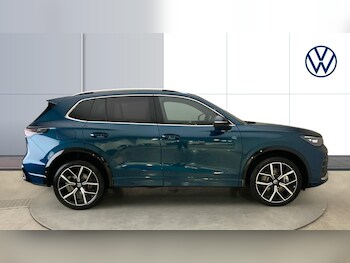 Used Volkswagen Tiguan 2024 for sale - 77326752: Photo