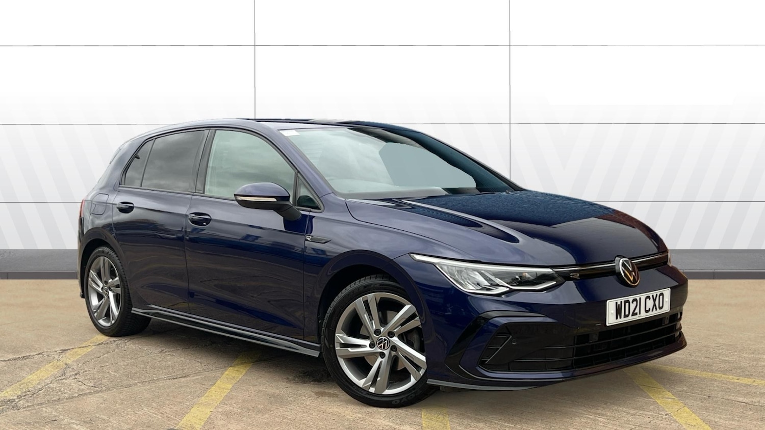 Used Volkswagen Golf 2021 for sale - 76504811: Photo 1