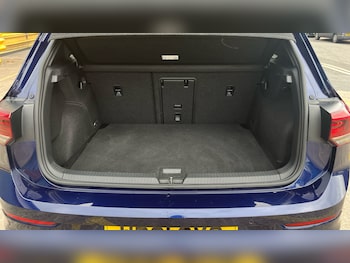 Used Volkswagen Golf 2021 for sale - 76504811: Photo
