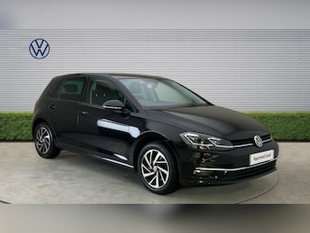 Used Volkswagen Golf 2020 for sale - 77996925: Photo
