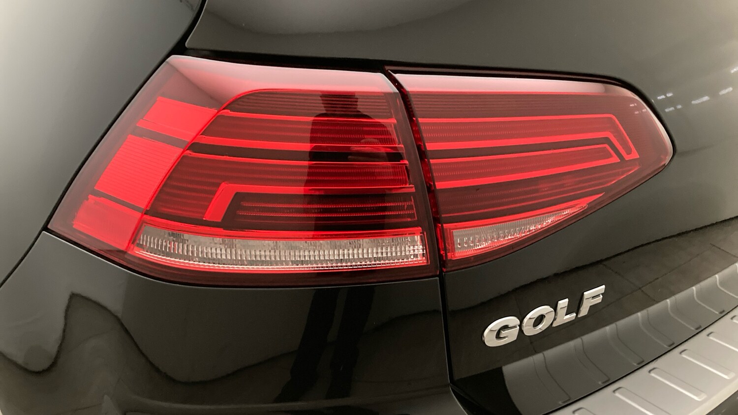 Used Volkswagen Golf 2020 for sale - 77996925: Photo 38