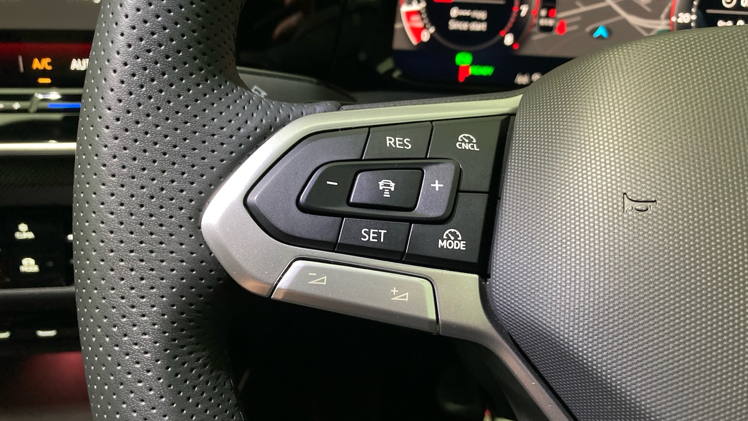 Used Volkswagen Golf 2025 for sale - 77900876: Photo 17