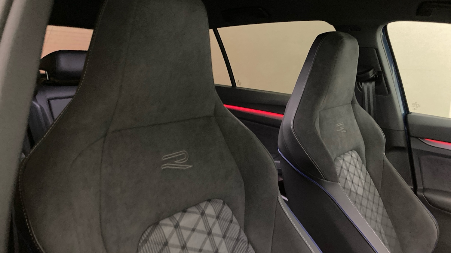 Used Volkswagen Golf 2025 for sale - 77900876: Photo 34