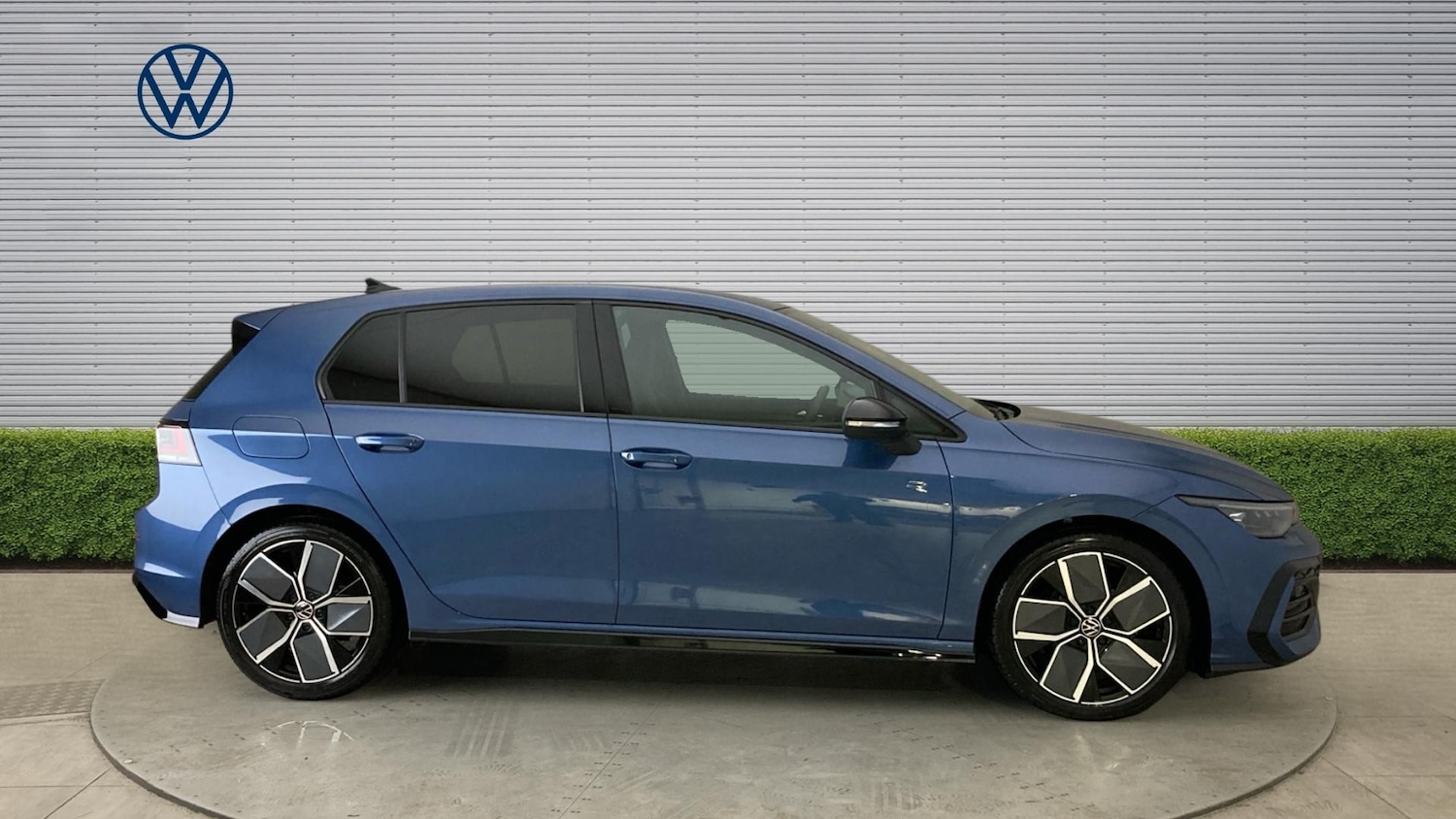 Used Volkswagen Golf 2025 for sale - 77900876: Photo 4