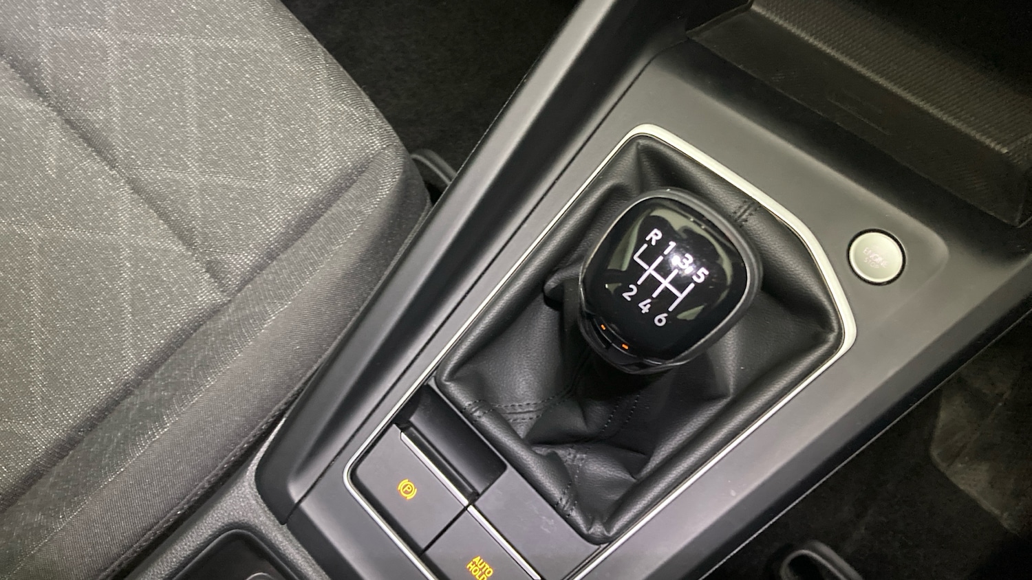 Used Volkswagen Golf 2023 for sale - 76382539: Photo 14