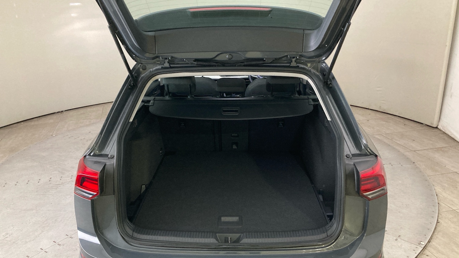 Used Volkswagen Golf 2023 for sale - 76382539: Photo 20