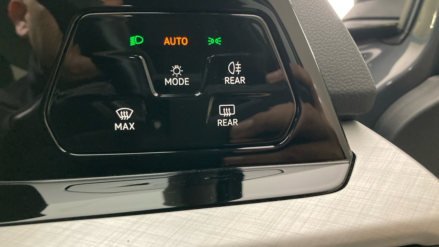 Used Volkswagen Golf 2023 for sale - 76382539: Photo 29