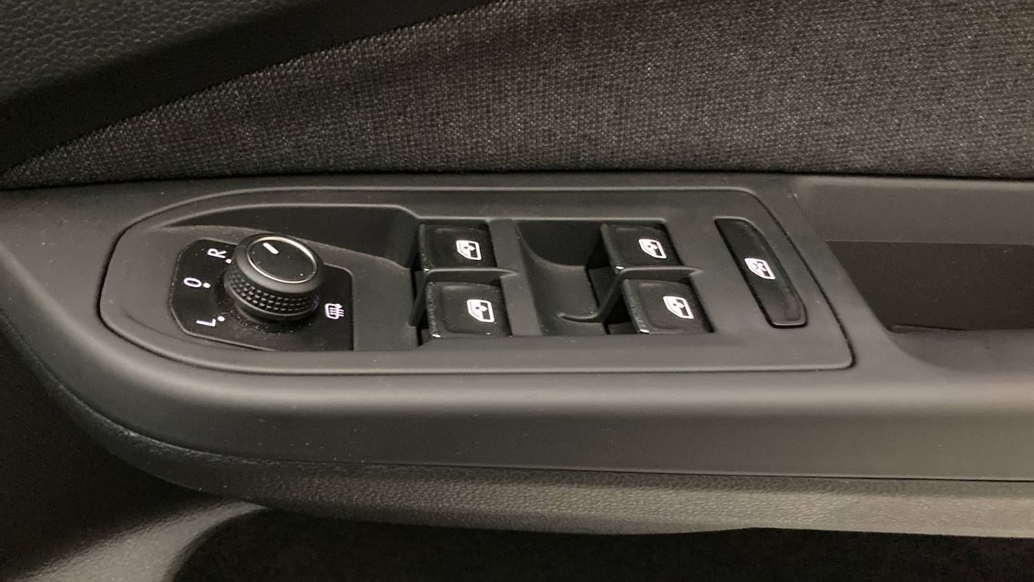 Used Volkswagen Golf 2023 for sale - 76382539: Photo 30