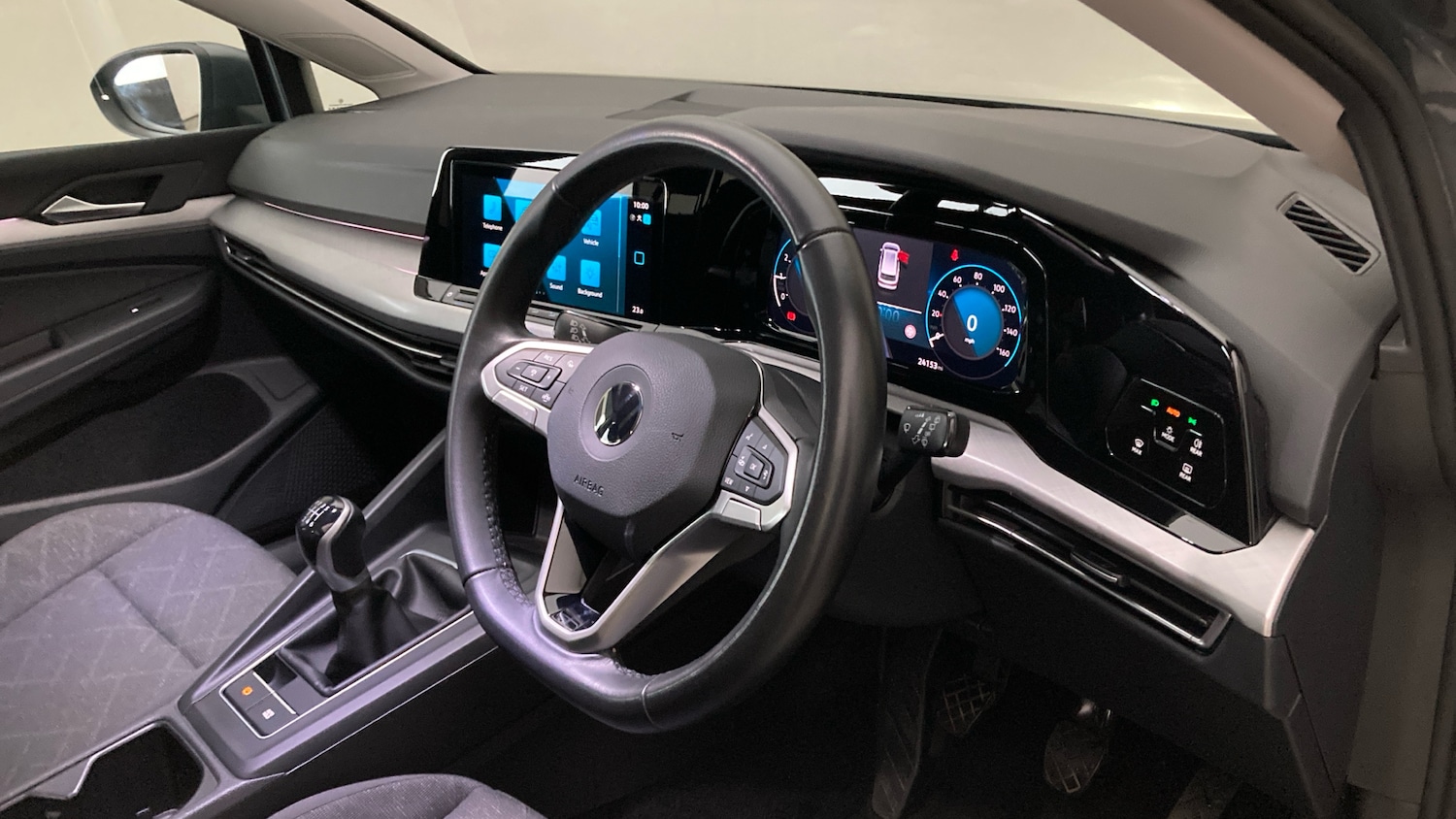 Used Volkswagen Golf 2023 for sale - 76382539: Photo 6