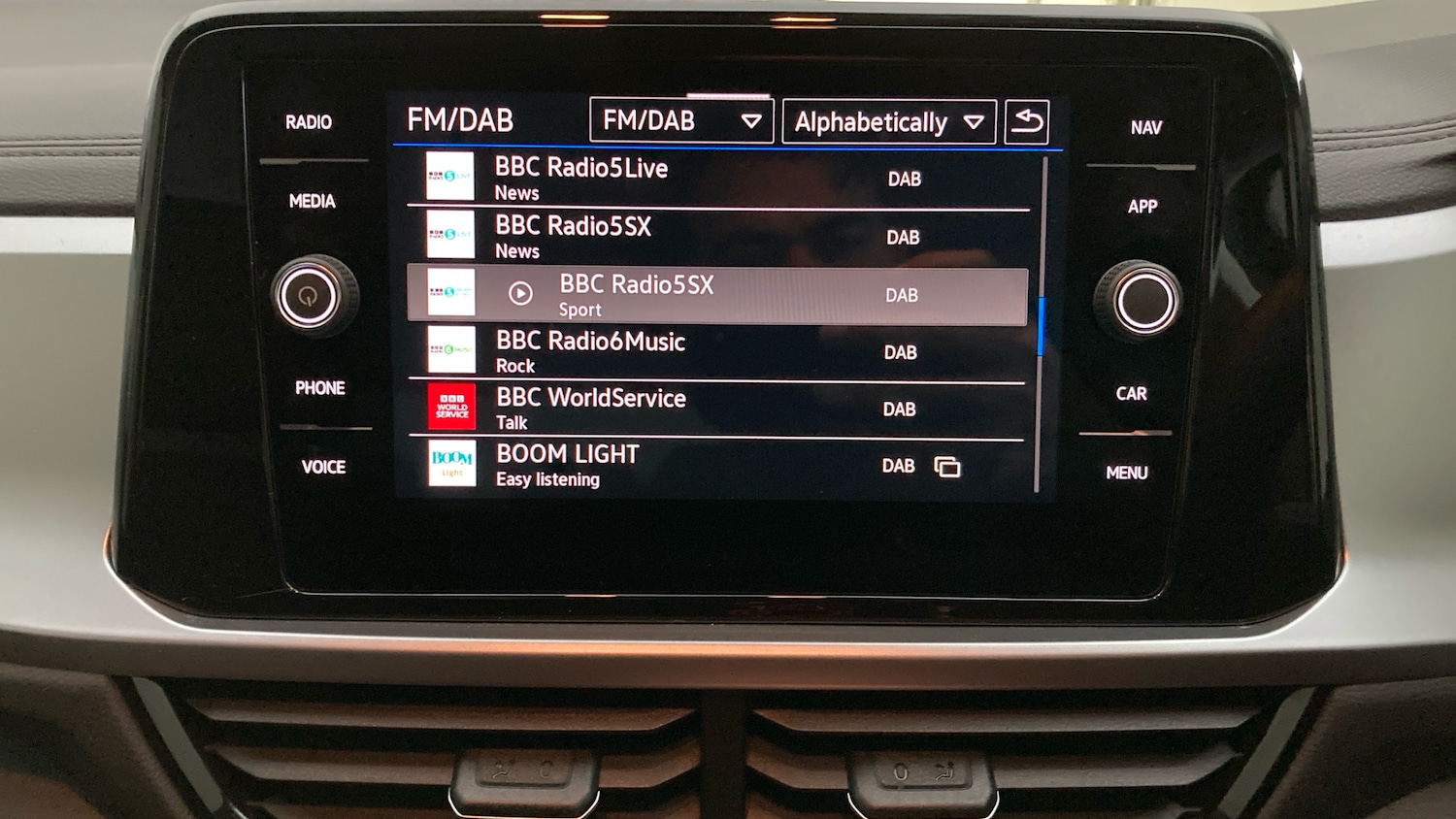 Used Volkswagen T-Roc 2025 for sale - 76863717: Photo 29