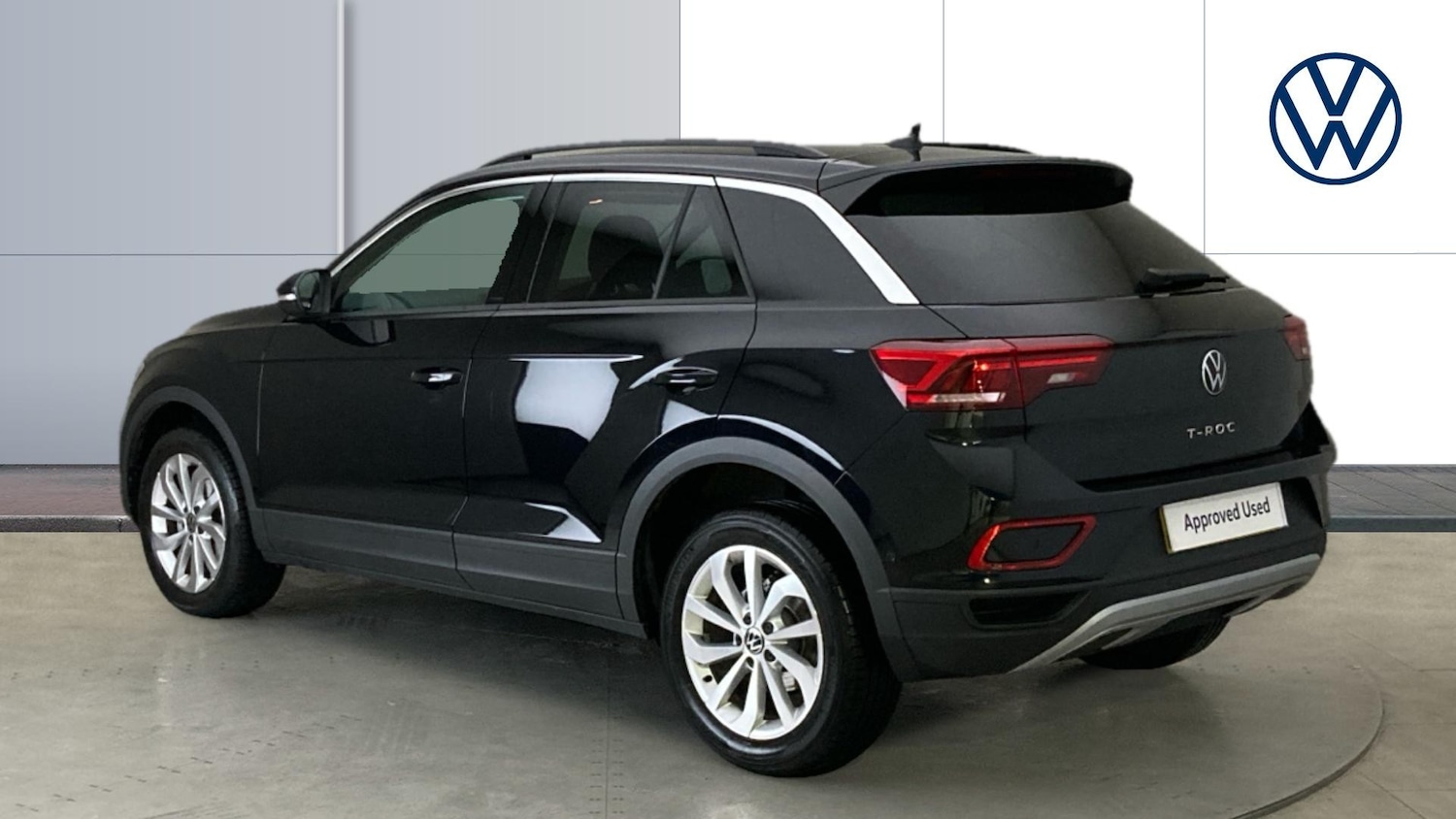 Used Volkswagen T-Roc 2025 for sale - 76863717: Photo 3