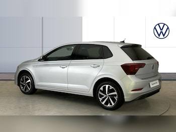 Used Volkswagen Polo 2024 for sale - 75651872: Photo
