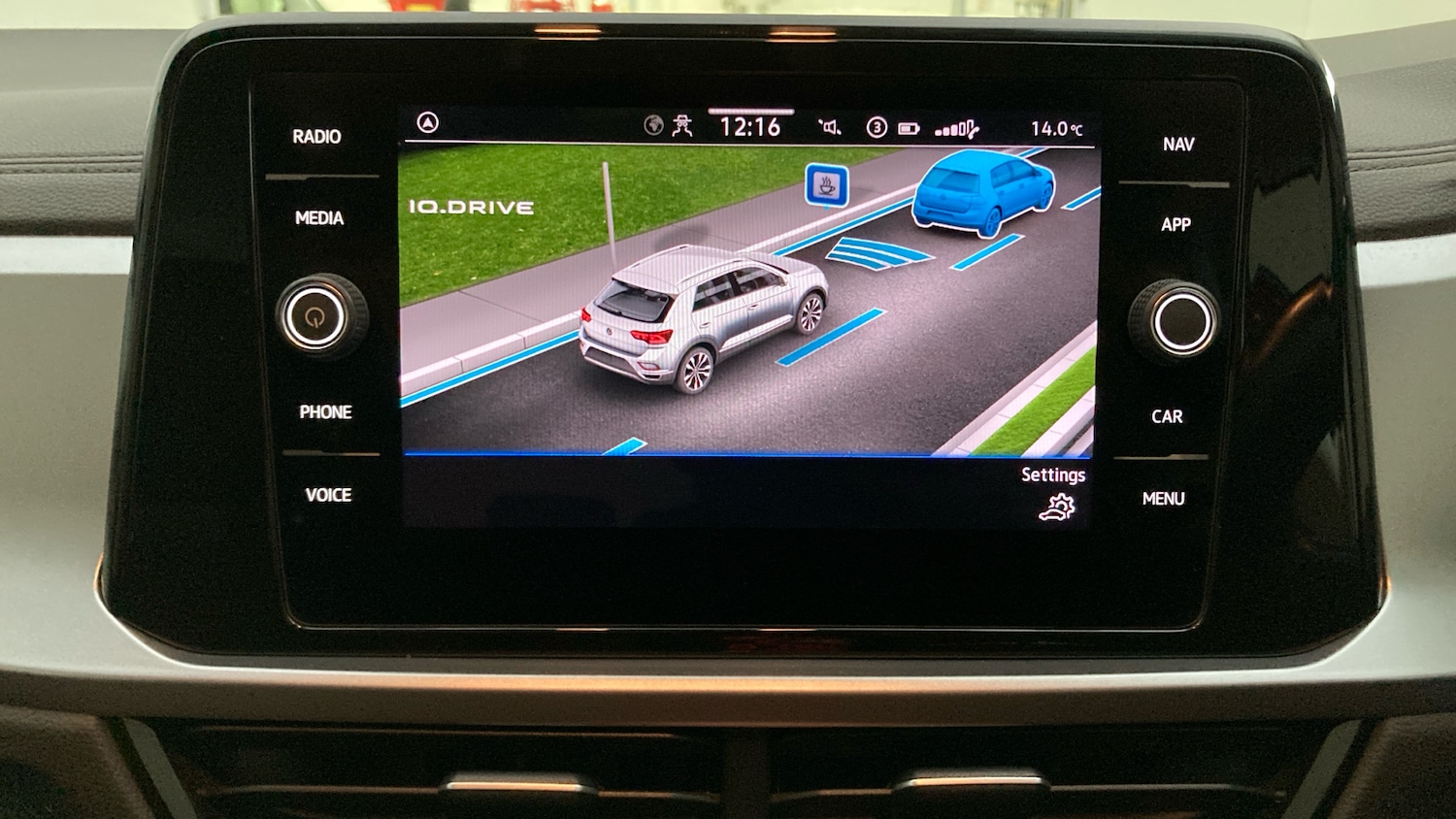 Used Volkswagen T-Roc 2022 for sale - 76694178: Photo 27