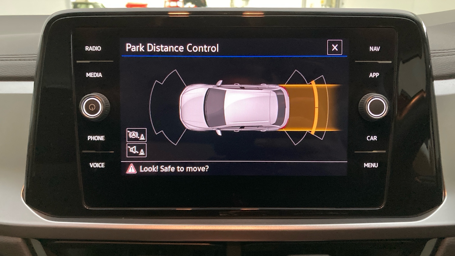 Used Volkswagen T-Roc 2022 for sale - 76694178: Photo 29