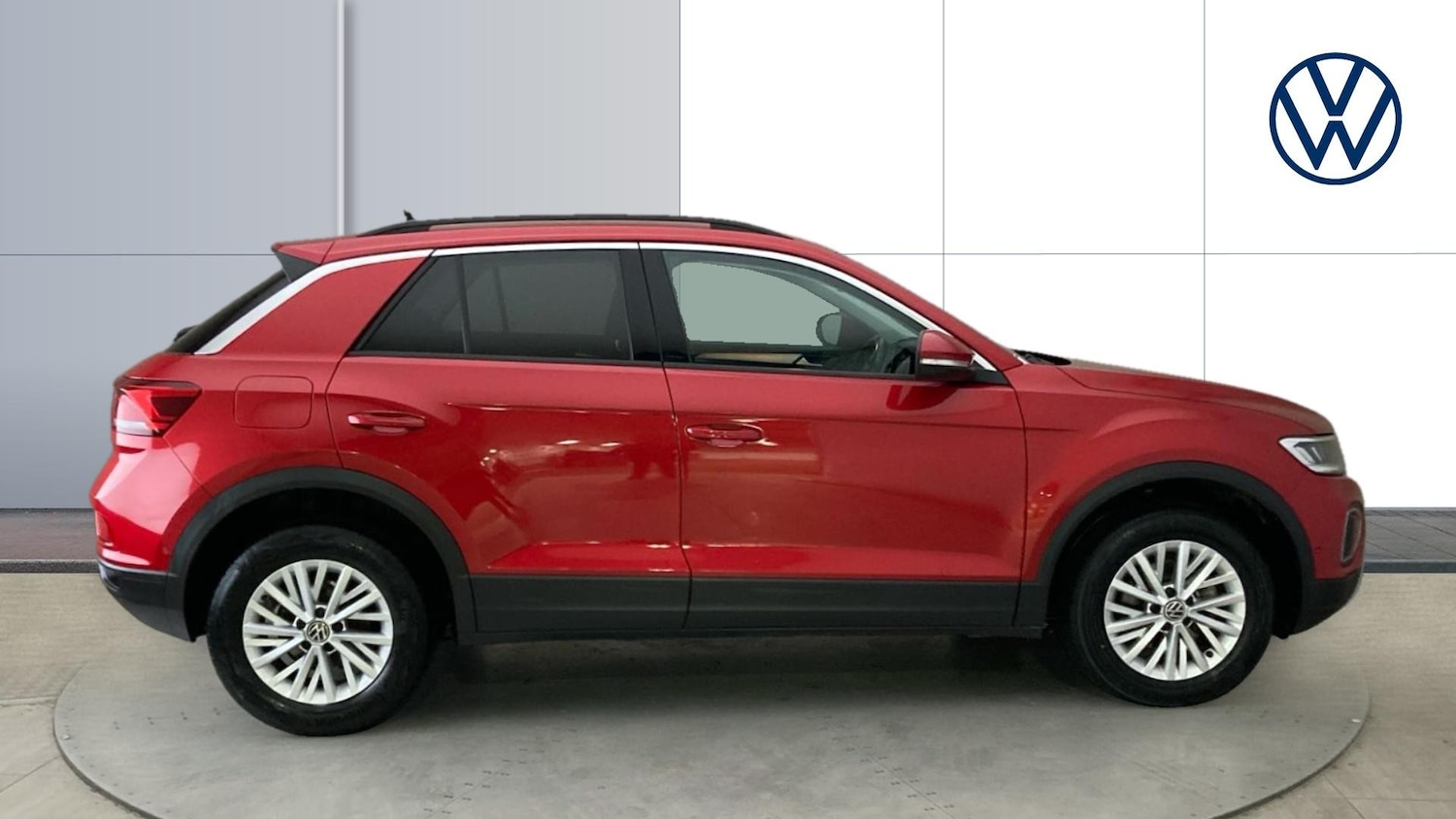 Used Volkswagen T-Roc 2022 for sale - 76694178: Photo 4