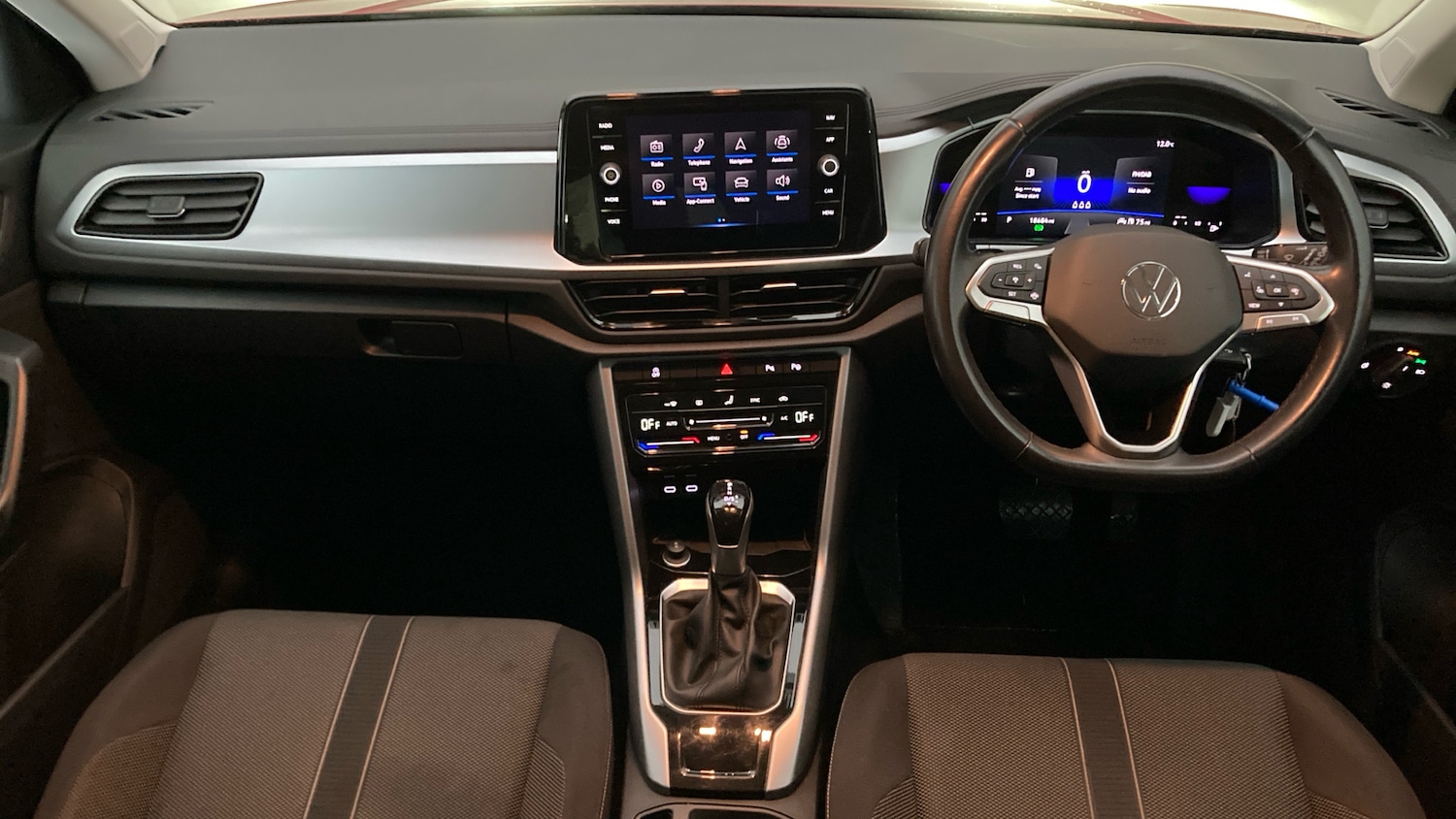 Used Volkswagen T-Roc 2022 for sale - 76694178: Photo 9