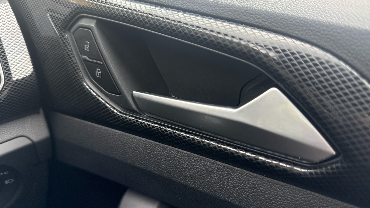 Used Volkswagen T-Cross 2025 for sale - 77323815: Photo 21