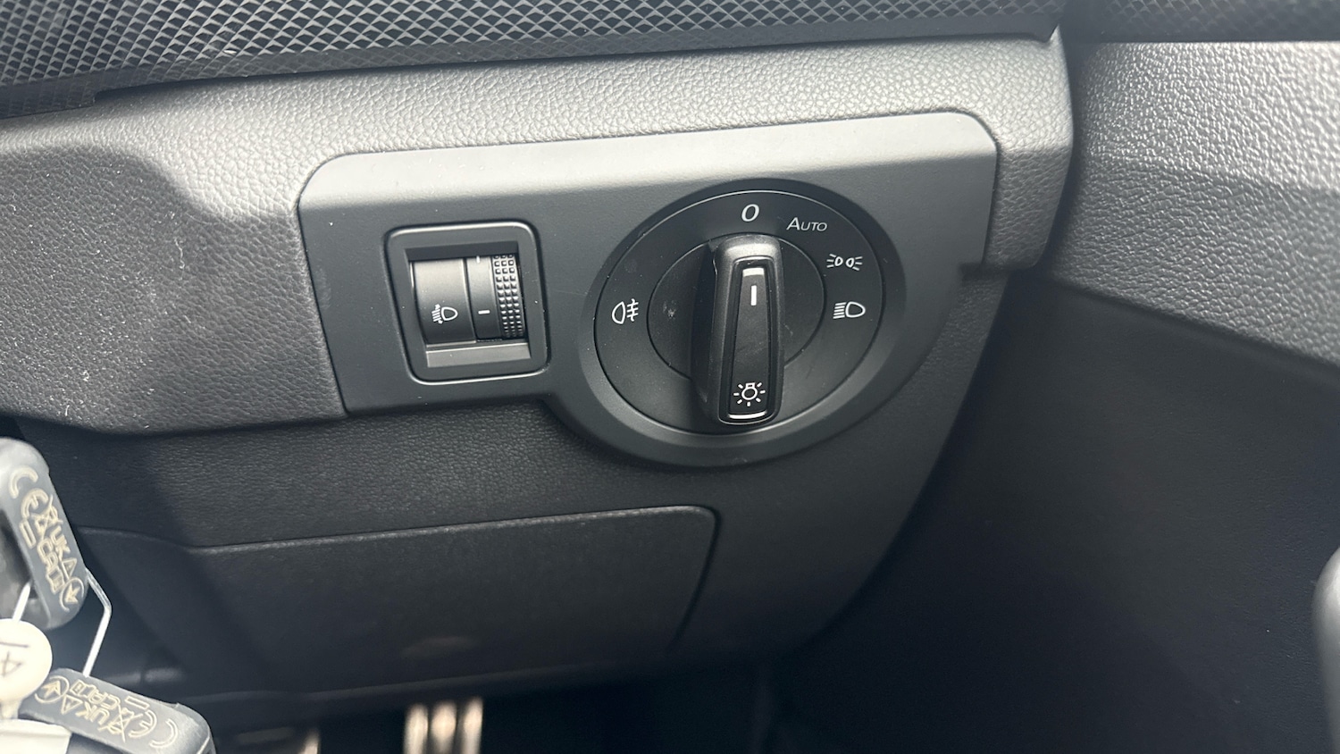 Used Volkswagen T-Cross 2025 for sale - 77323815: Photo 22