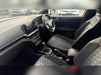 Used Volkswagen T-Cross 2025 for sale - 77323815: Photo