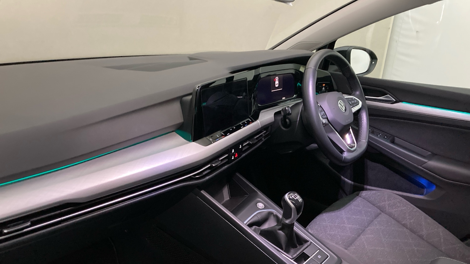 Used Volkswagen Golf 2023 for sale - 78066638: Photo 2