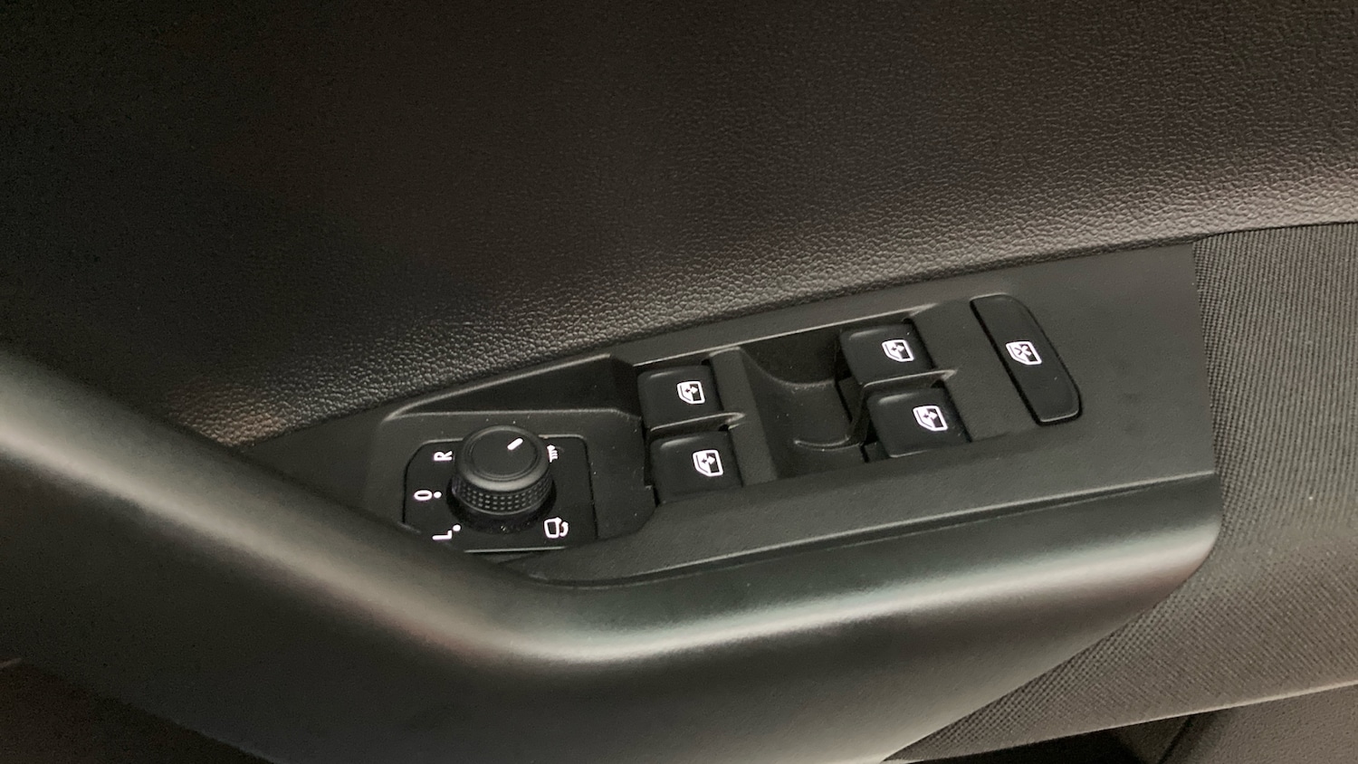 Used Volkswagen Polo 2025 for sale - 77656081: Photo 31