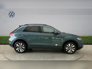 Used Volkswagen T-Roc 2024 for sale - 78859226: Photo