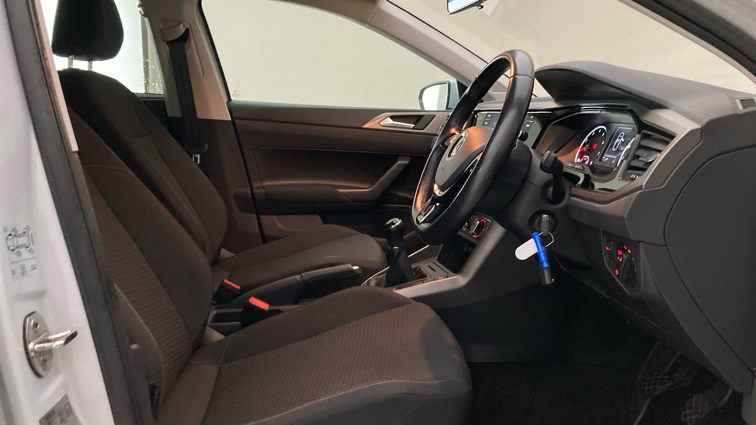 Used Volkswagen Polo 2020 for sale - 76384215: Photo 15