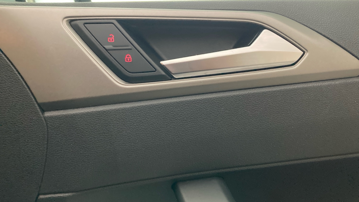 Used Volkswagen Polo 2020 for sale - 76384215: Photo 30