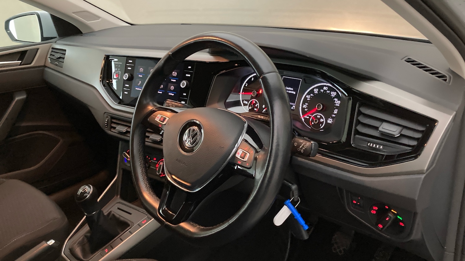 Used Volkswagen Polo 2020 for sale - 76384215: Photo 6