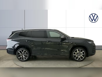 Used Volkswagen Touran 2025 for sale - 76070021: Photo