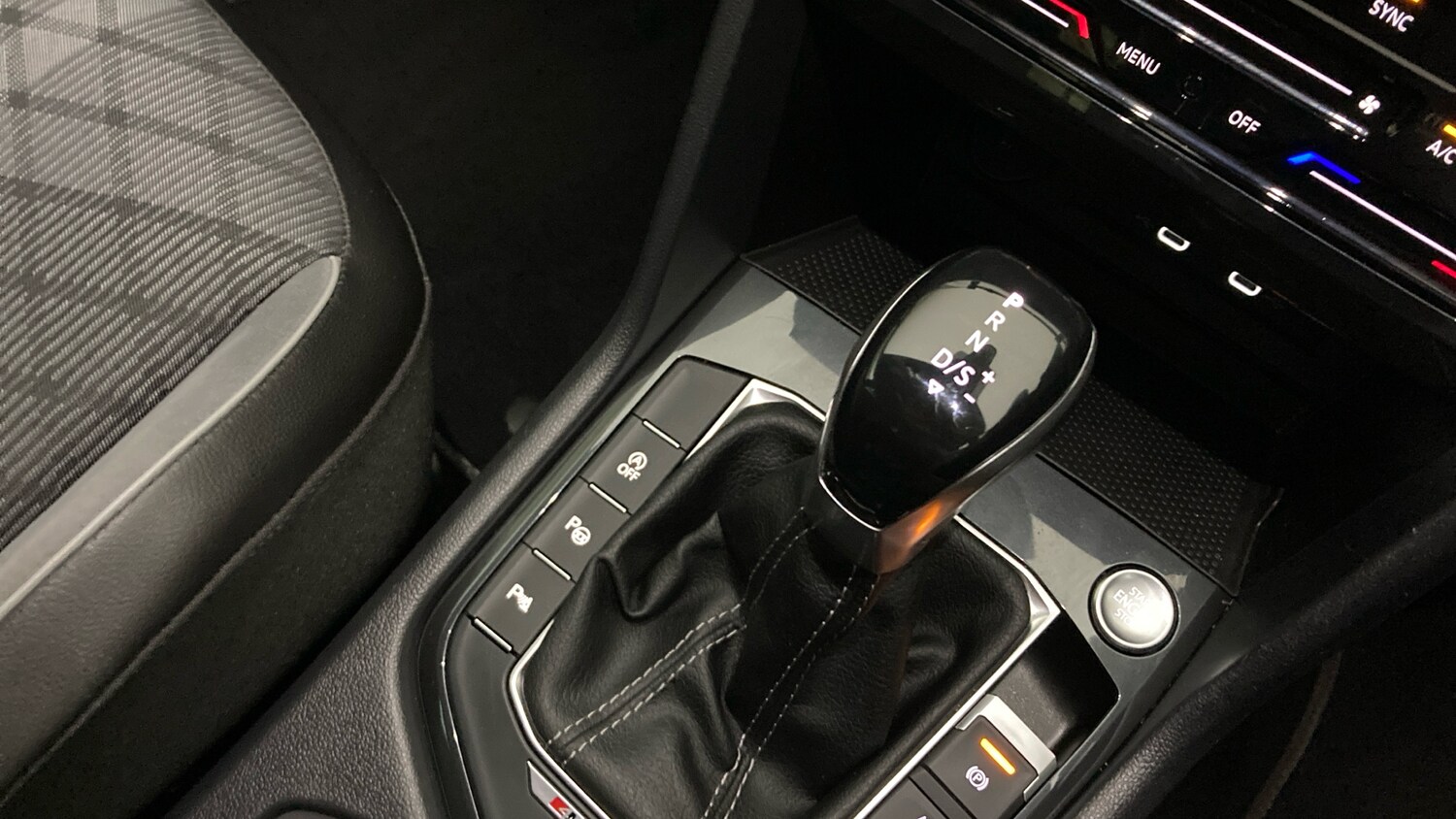 Used Volkswagen Tiguan 2022 for sale - 78152901: Photo 14